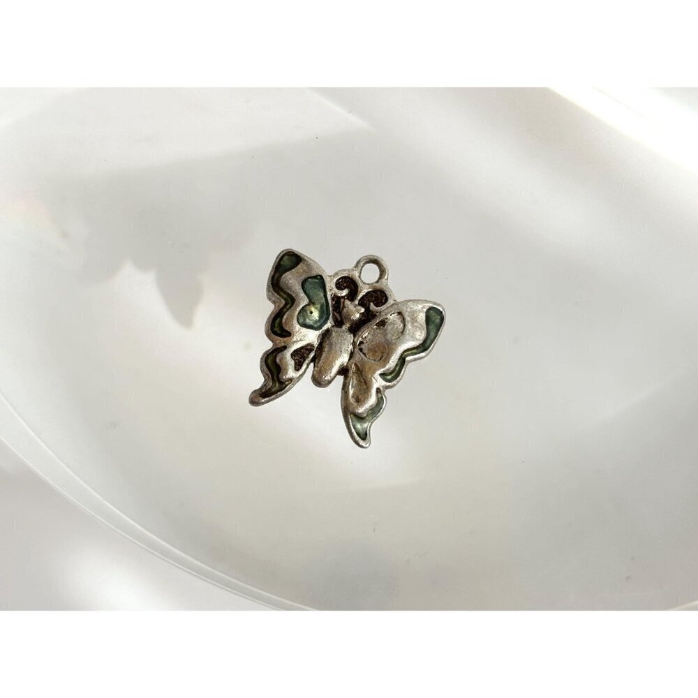 Beautiful Butterfly Shaped 925 Stamped Sterling Silver Vintage Pendant | Charm - Picture 5 of 9